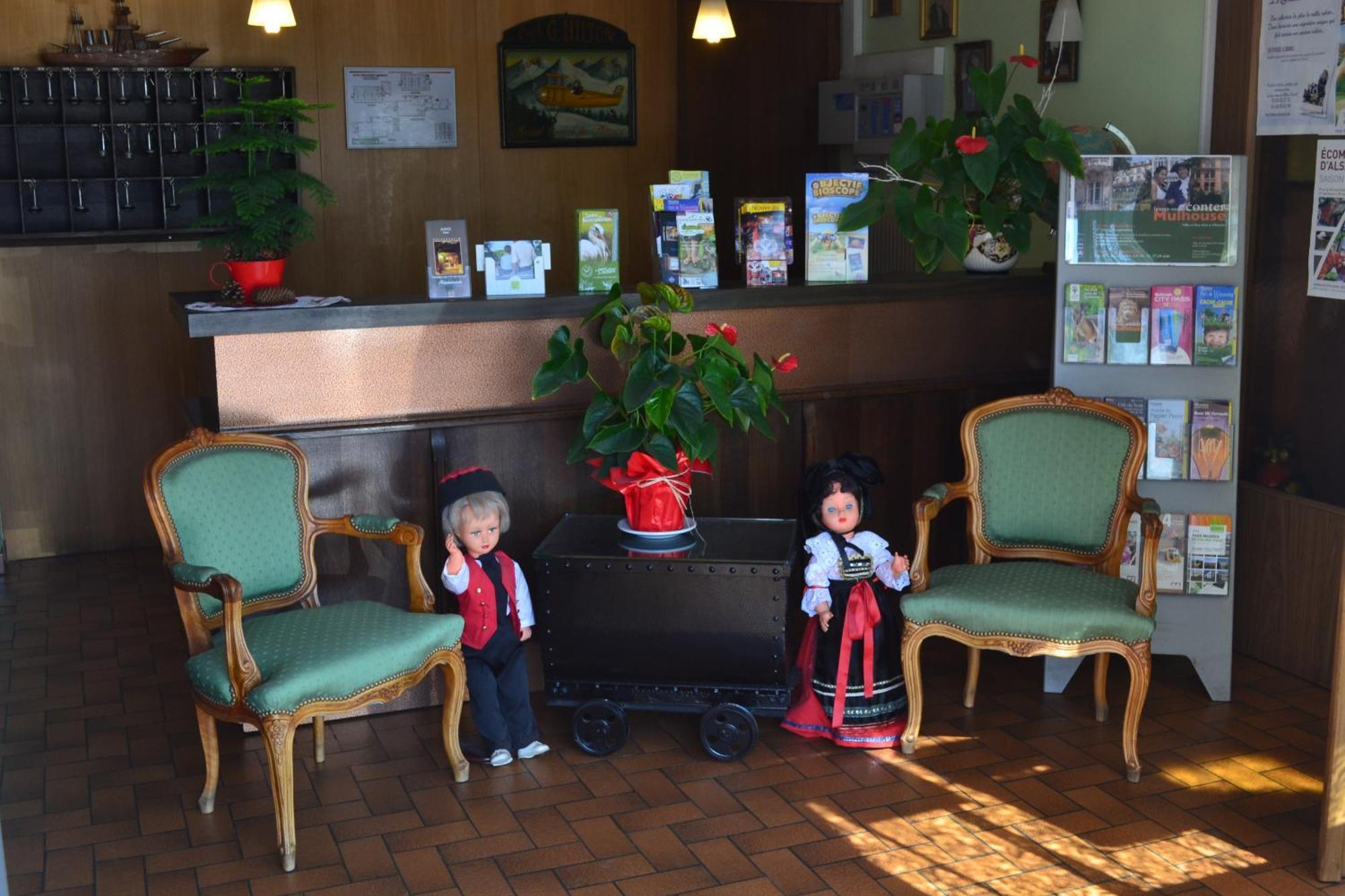 Hotel Restaurant Niemerich プルヴェルスハイム エクステリア 写真